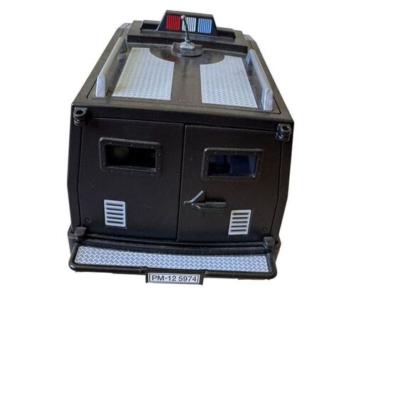 Playmobil City Action Tactical Police Black Armored Truck SWAT Unit with Driver - Picture 4 of 10